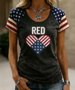Red Friday Heart Shape T-Shirt Remember Everyone Deployed Clothing Present For Mom - Homegiftaura