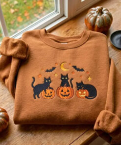 Black Cats Sweatshirt Cute Halloween Pumpkin Mens Apparel Fall Autumn Gitfs For Her