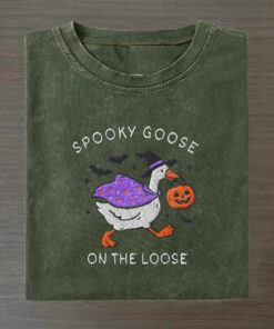 Spooky Goose On The Loose T-Shirt Funny Halloween Witch Goose Merch Gift For Mom