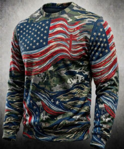 Waving American Flag Sweatshirt Camo Patriotic Mens Apparel Veterans Day Pride Gifts