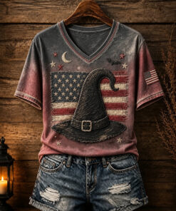 Witch Hat American Flag V-Neck T-Shirt Patriotic Halloween Womens Apparel Gifts For Mom
